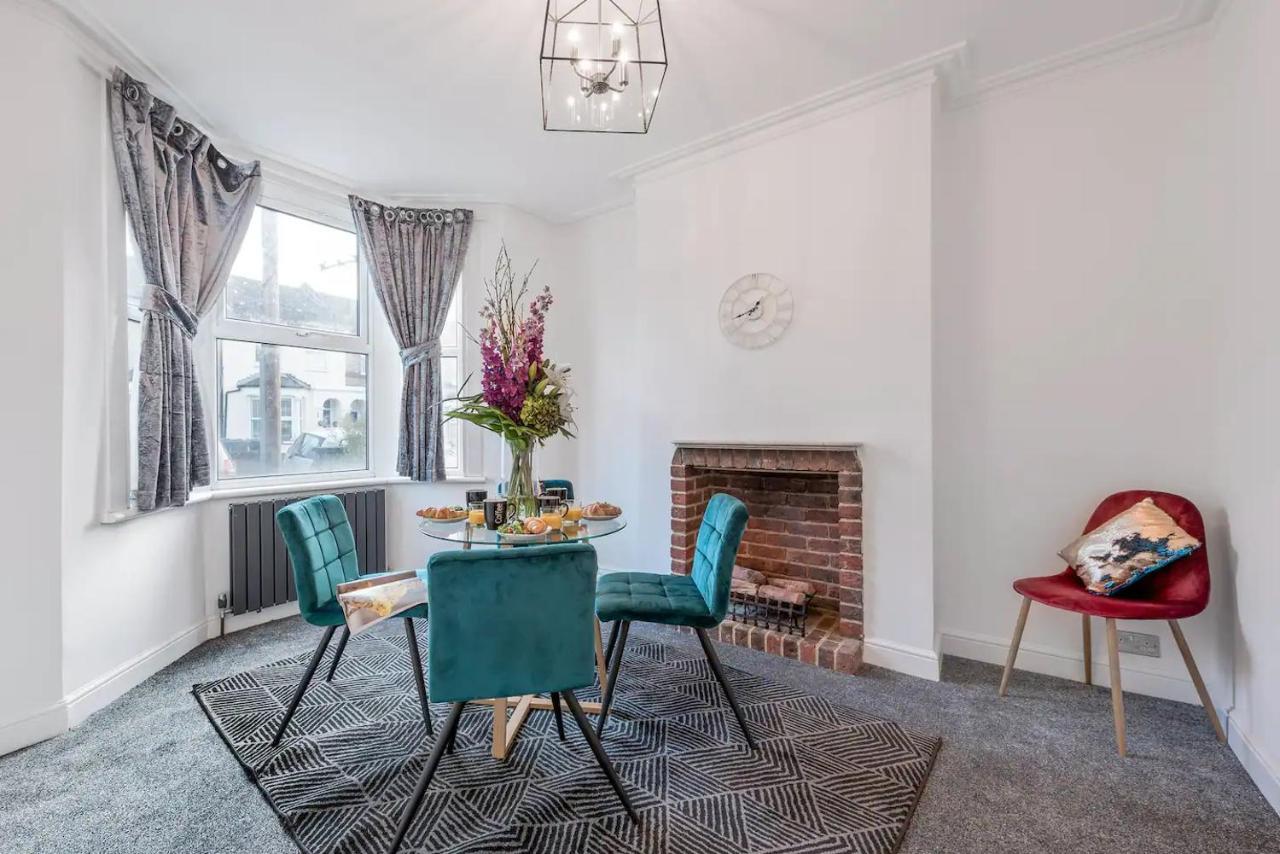 NorwoodPembroke Houseアパートメント エクステリア 写真
